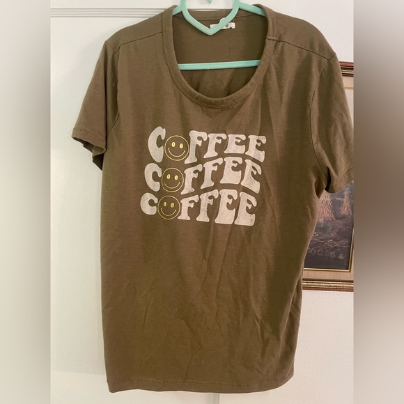 Maurice’s size L tee - Picture 1 of 6